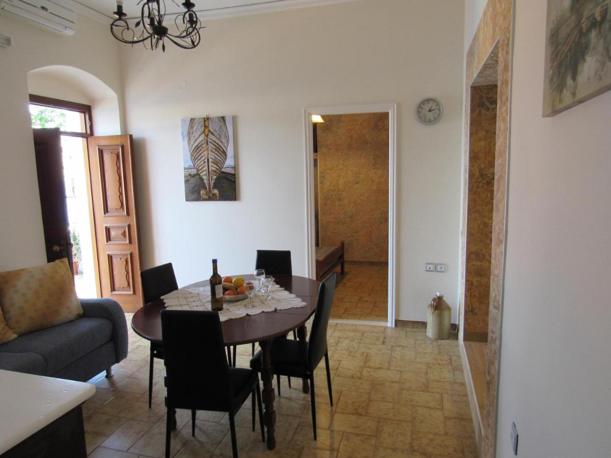 Pitini Sevasti House Hébergement de vacances